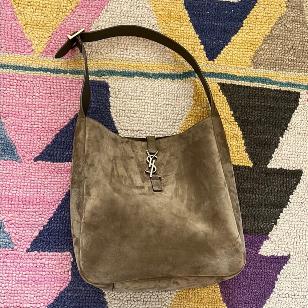 Saint Laurent Small Le 5 A 7 Hobo Bag